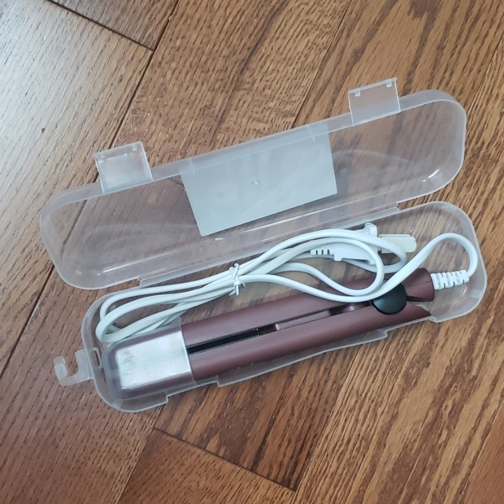 𝅺MAKE TIME hair straightener New